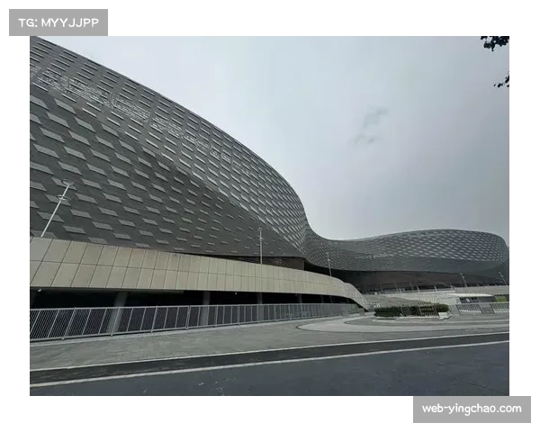 特写:成都凤凰山专业足球场的赛后“演唱会式”互动已成文化IP